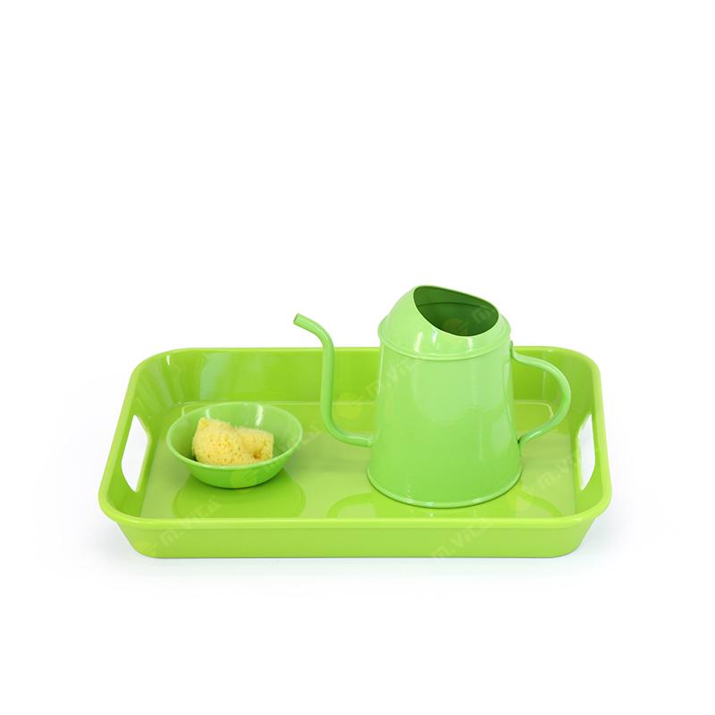 Watering Plants D727