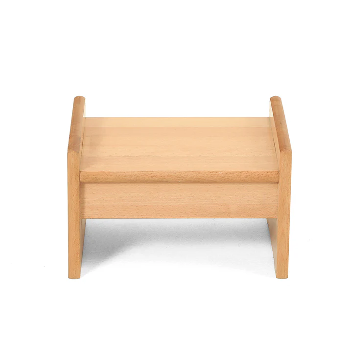 Montessori Stool / Chair 38 &times; 25 &times; 24 cm